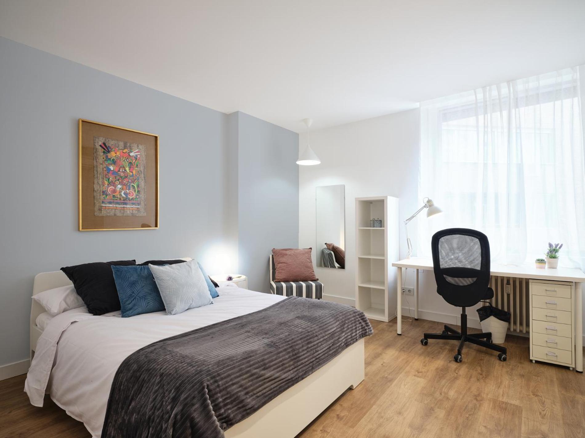 מדריד My City Home - Student Rooms In Moncloa מראה חיצוני תמונה